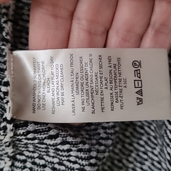 Anthropologie Maeve Black and White Plunging Polo Cardigan Size Small - Picture 6 of 7